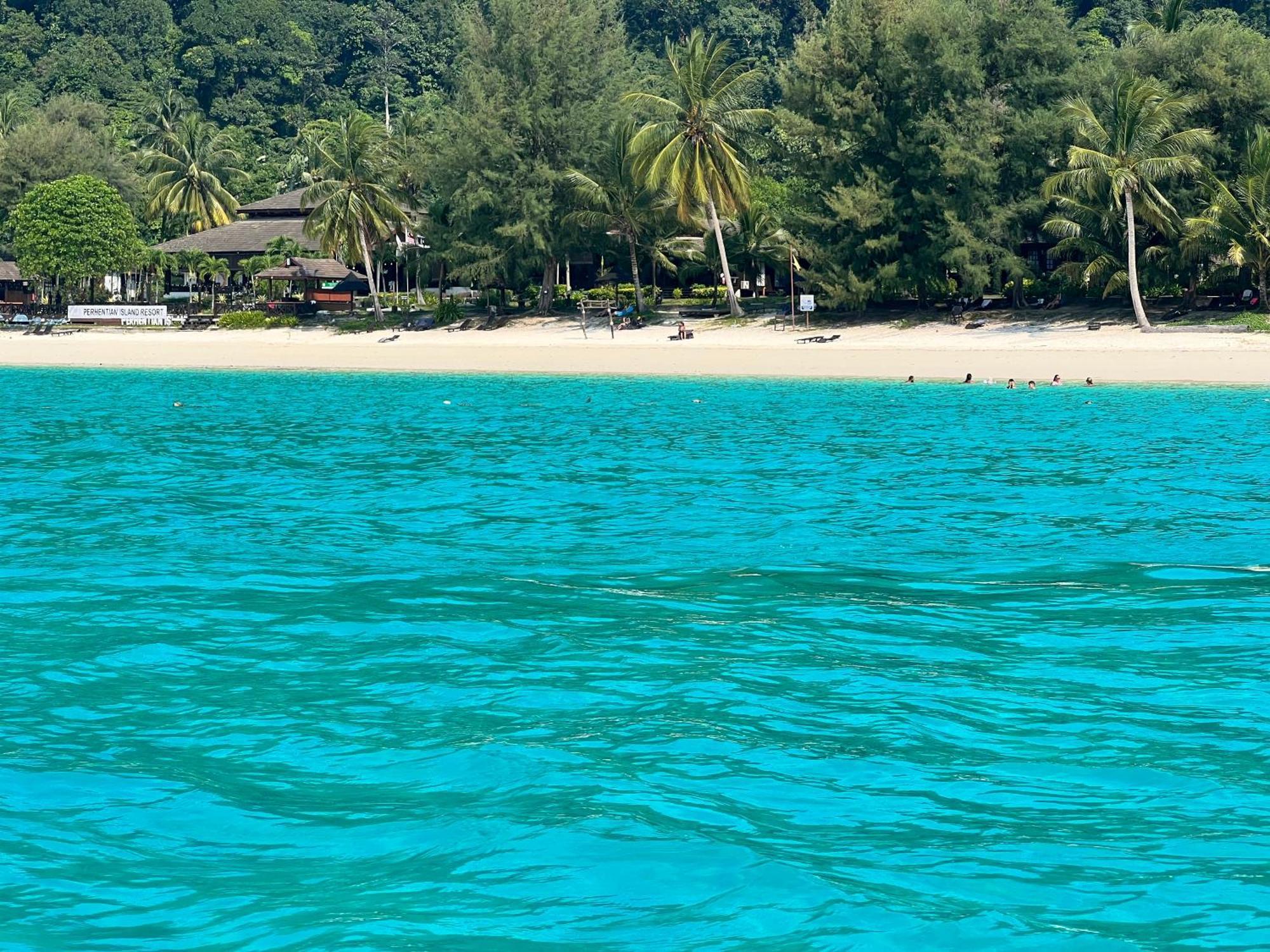 Hotel Perhentian Suria Kampong Pasir Petani Esterno foto