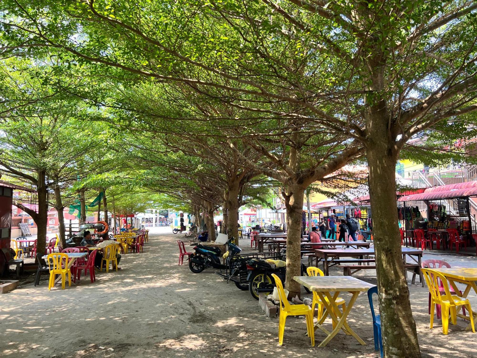 Hotel Perhentian Suria Kampong Pasir Petani Esterno foto