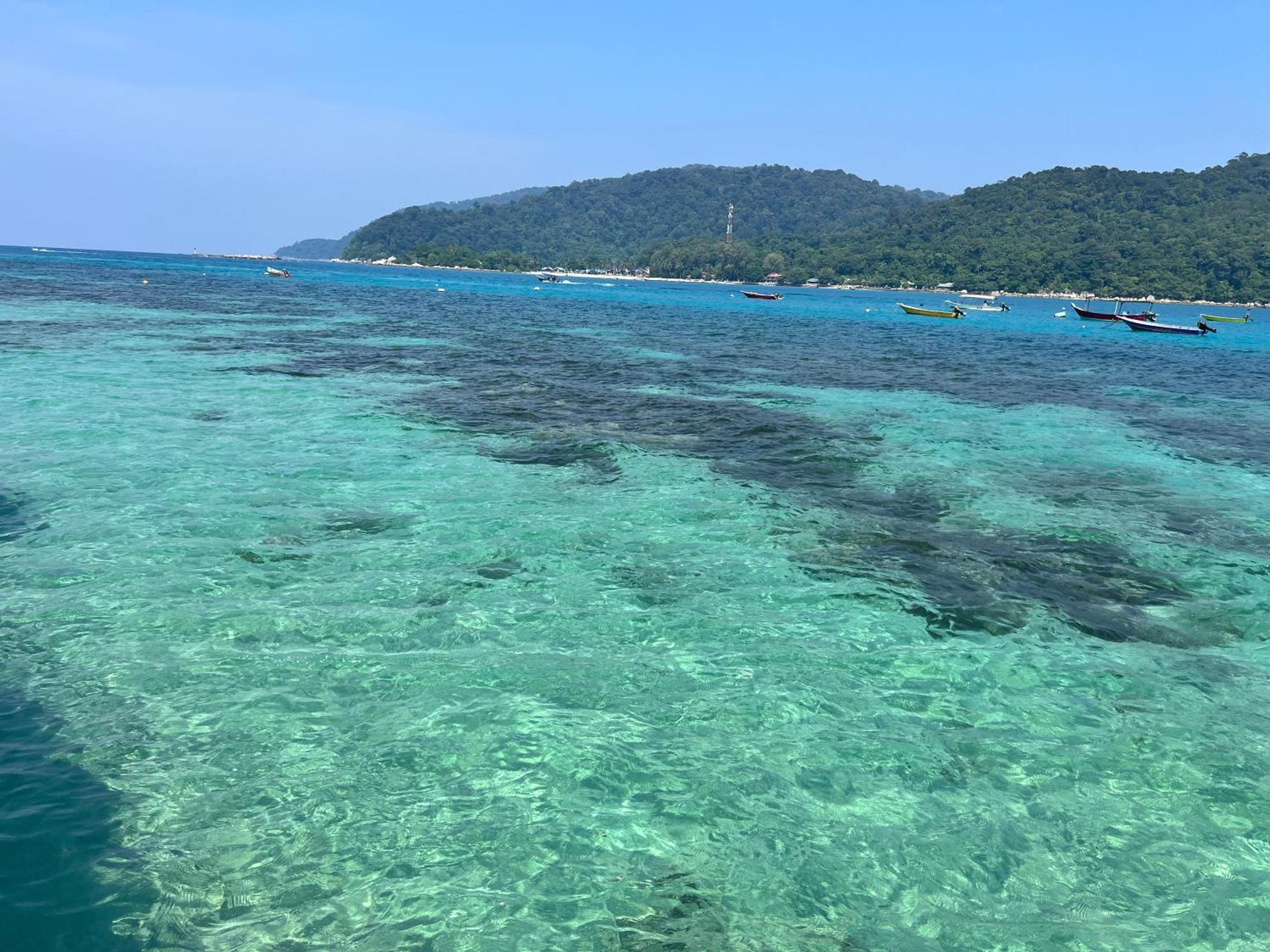 Hotel Perhentian Suria Kampong Pasir Petani Esterno foto